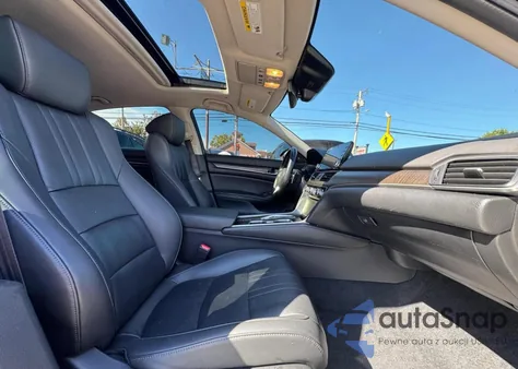 2022 Honda Accord Touring Hybrid from USA, damaged, VIN 1HGCV3F93NA031042